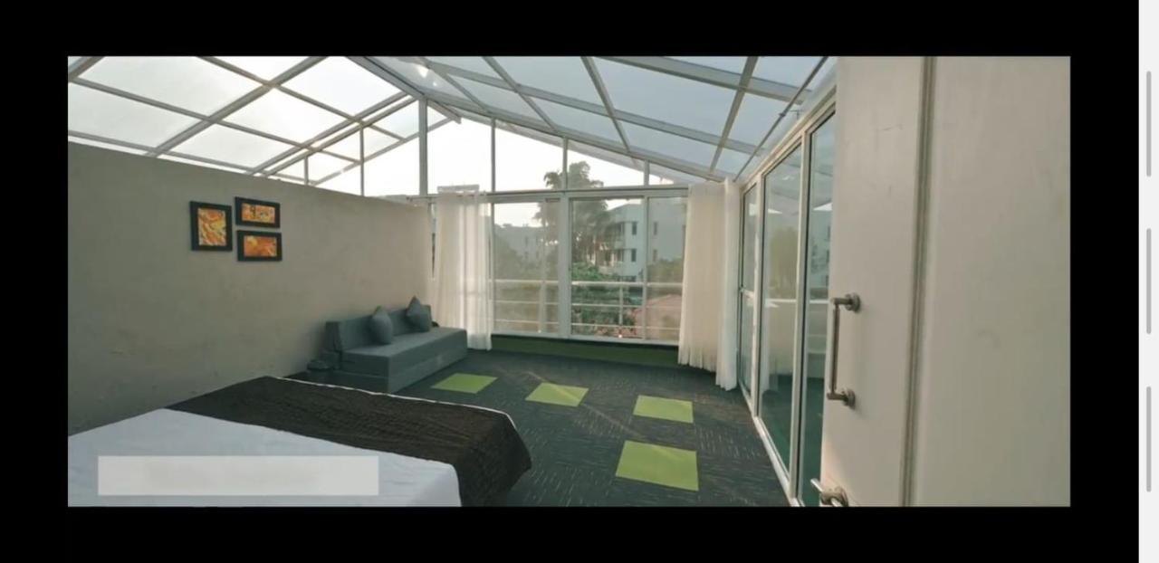 The Retreat-Glasshouse Bungalow Игатпури Екстериор снимка